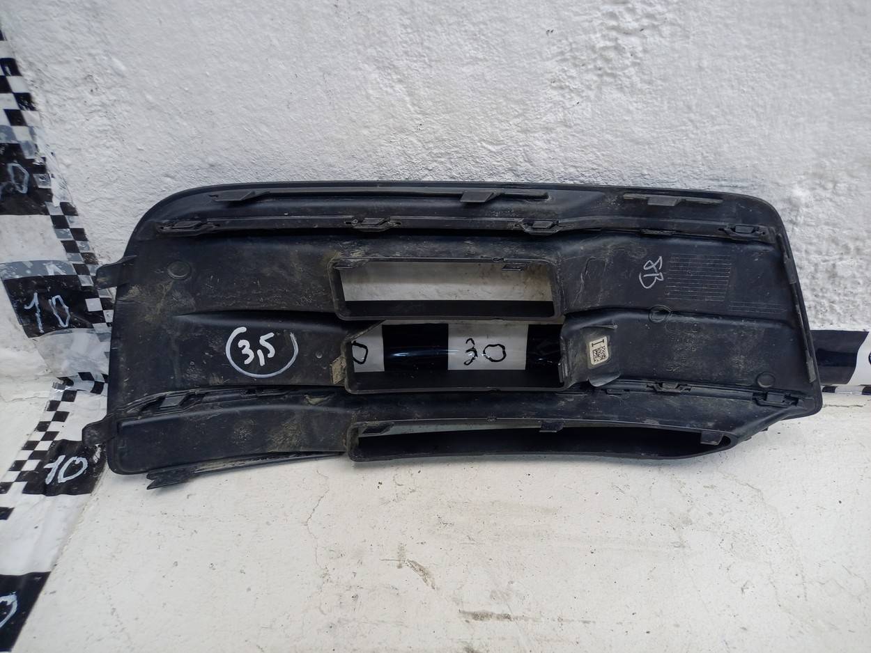 Накладка переднего бампера левая