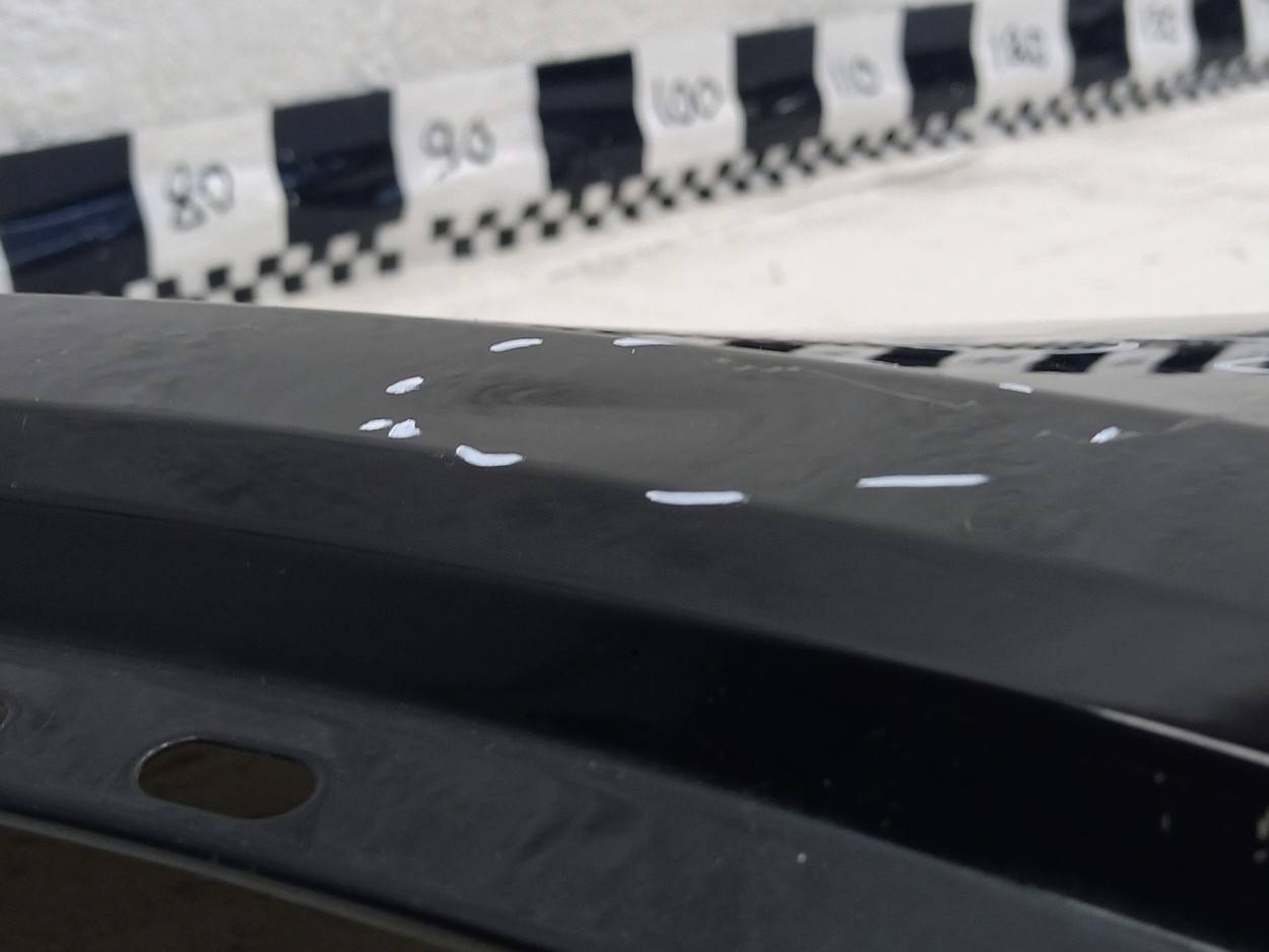 Крыло переднее левое