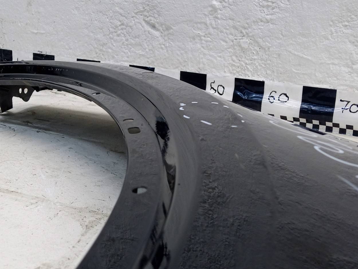 Крыло переднее левое