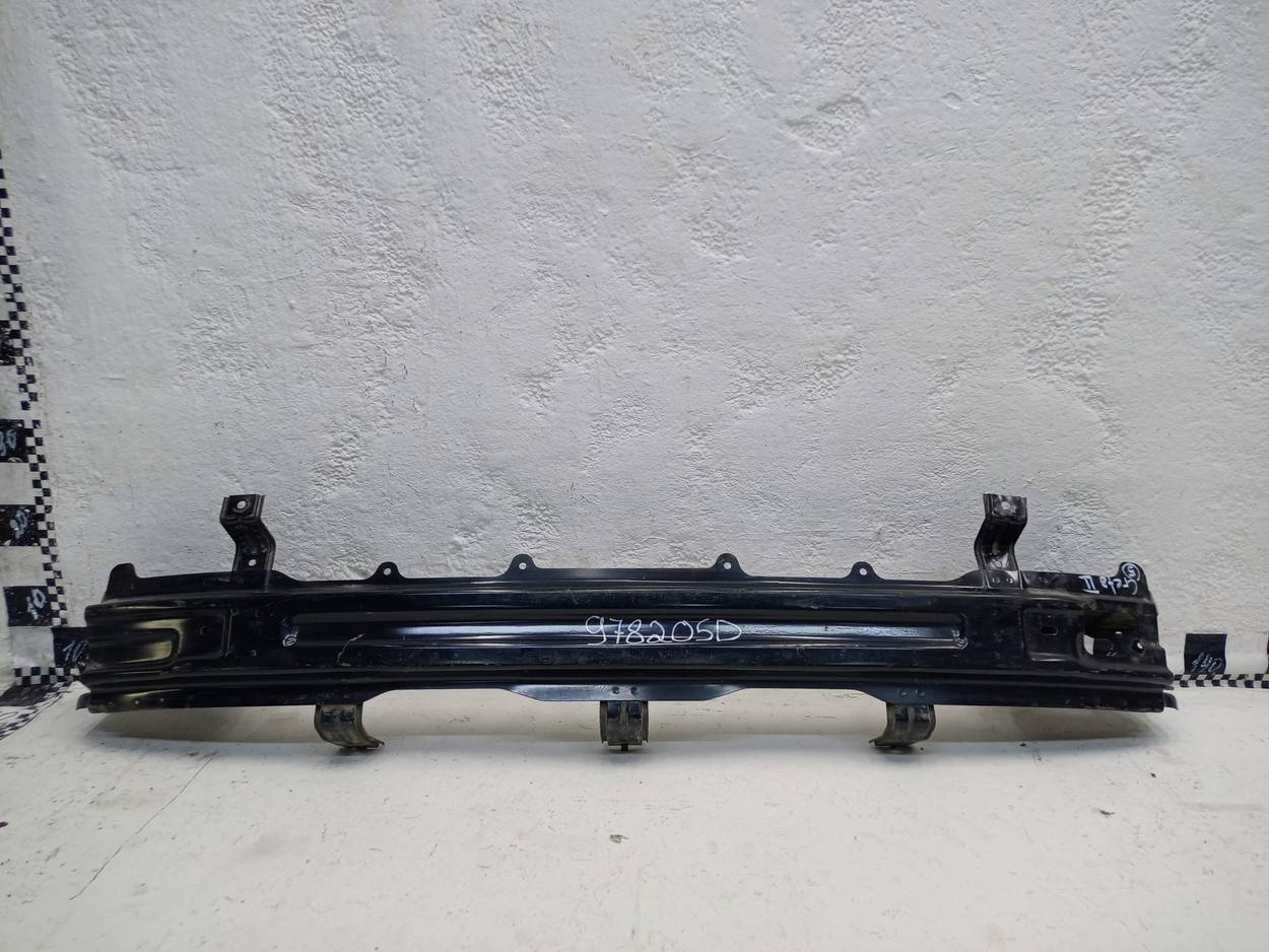 Усилитель заднего бампера