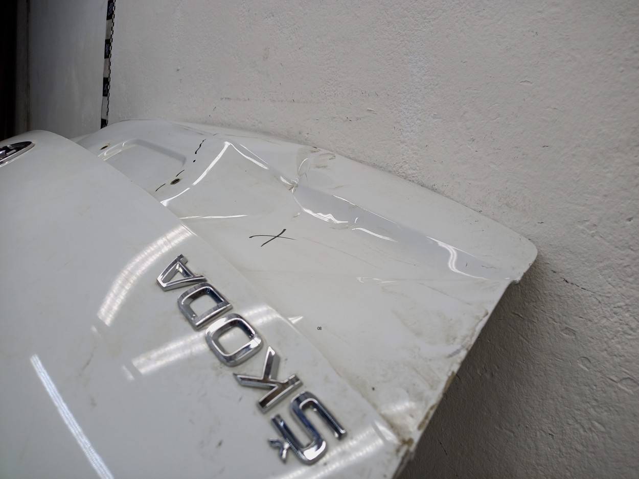 Крышка багажника