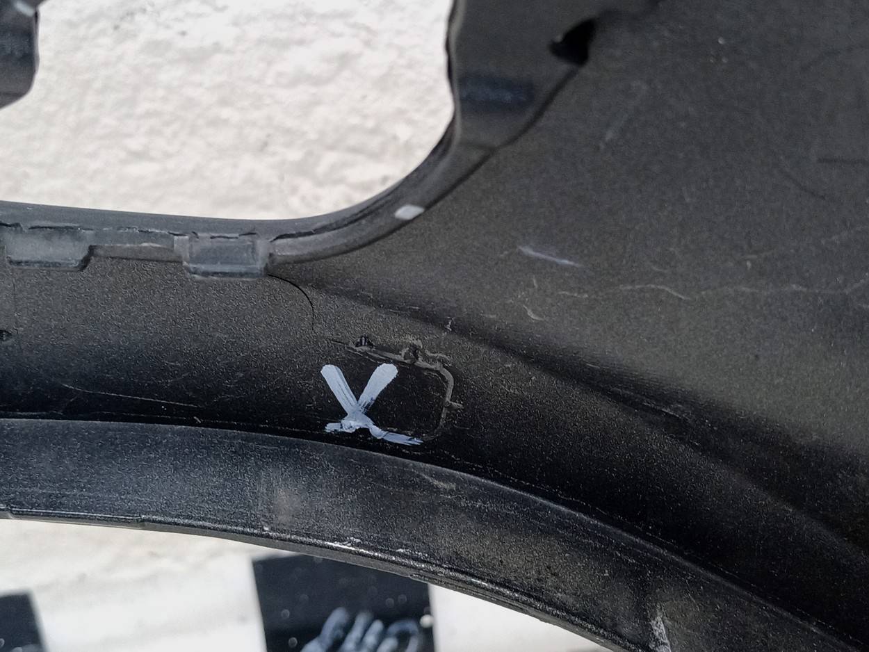 Бампер передний