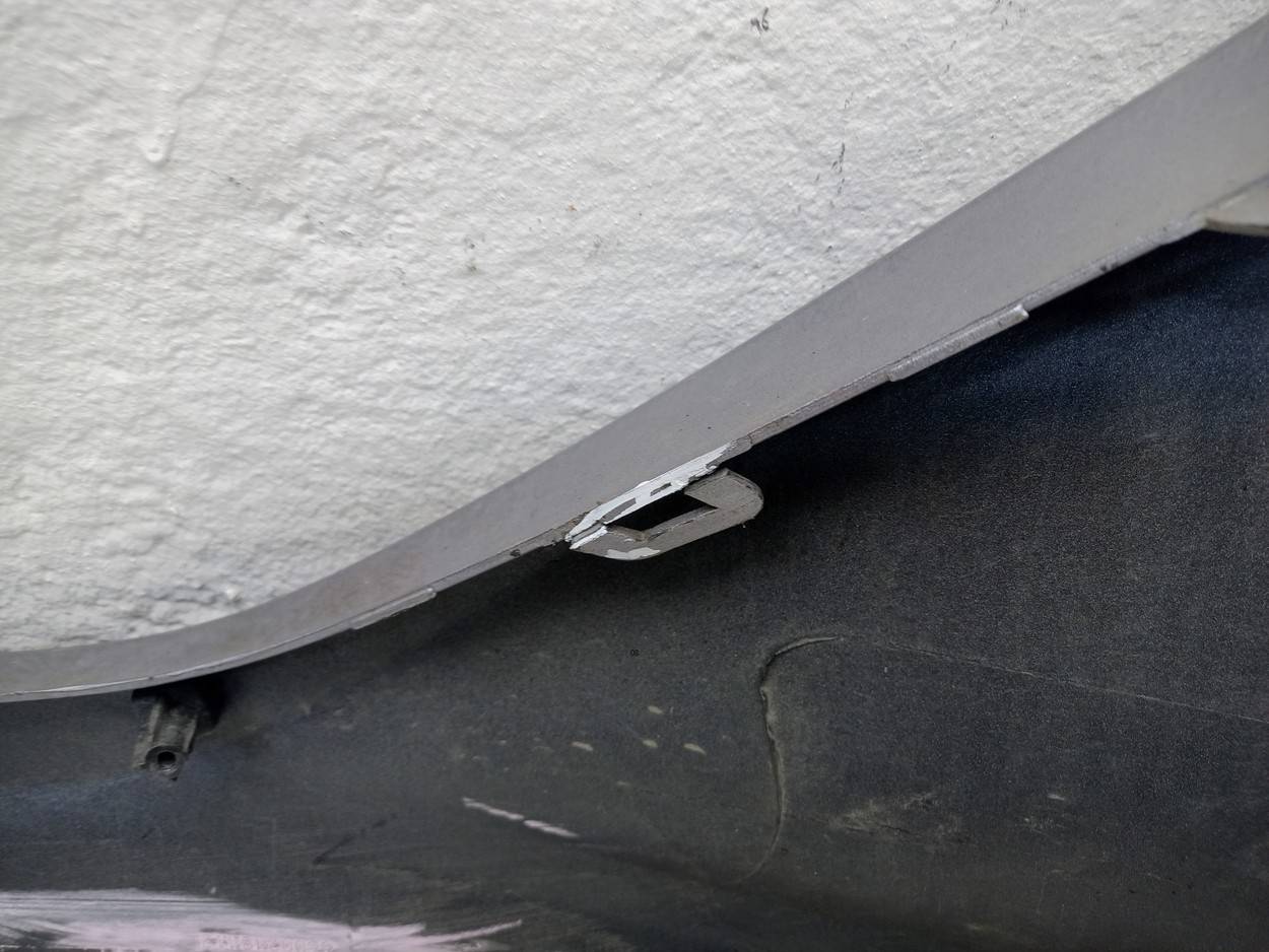 Бампер передний