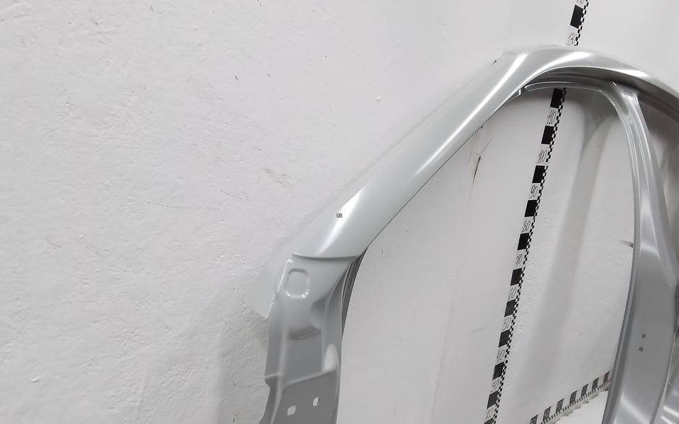 Кузовной элемент