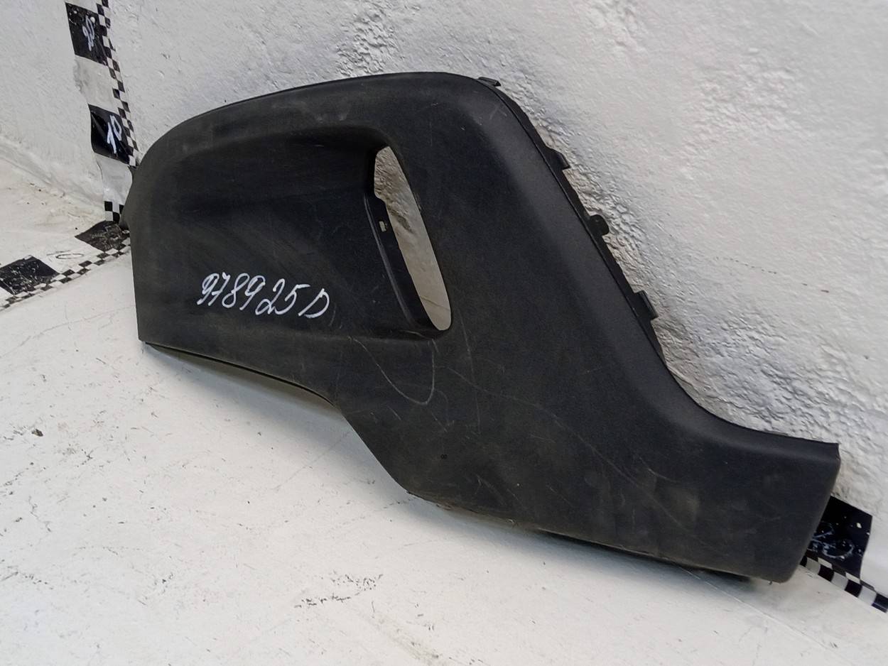 Накладка переднего бампера левая