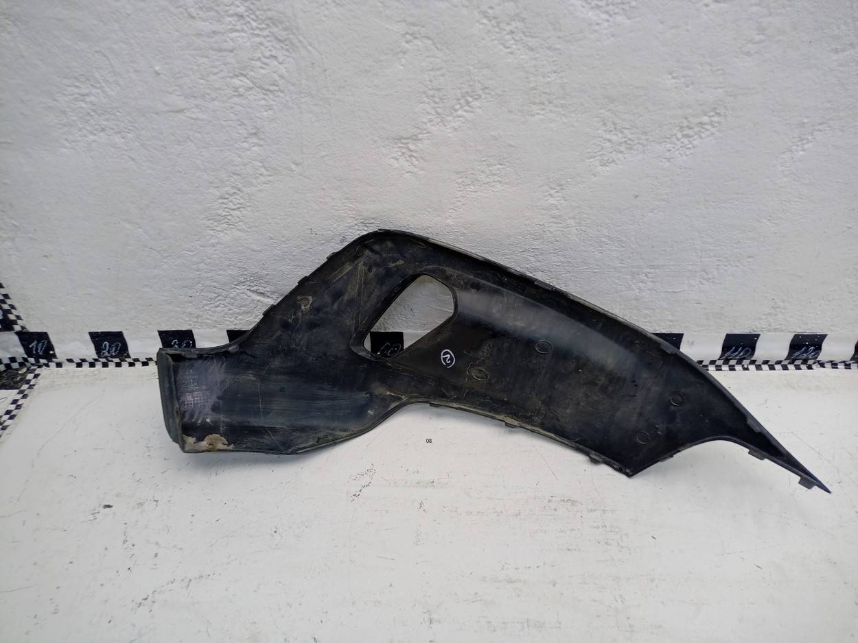 Накладка переднего бампера левая