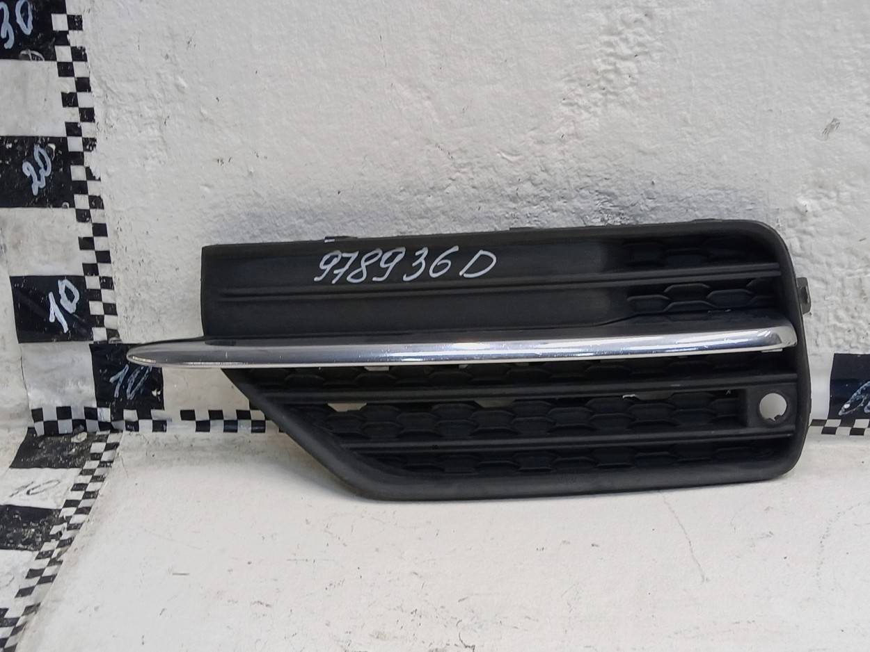 Накладка переднего бампера левая