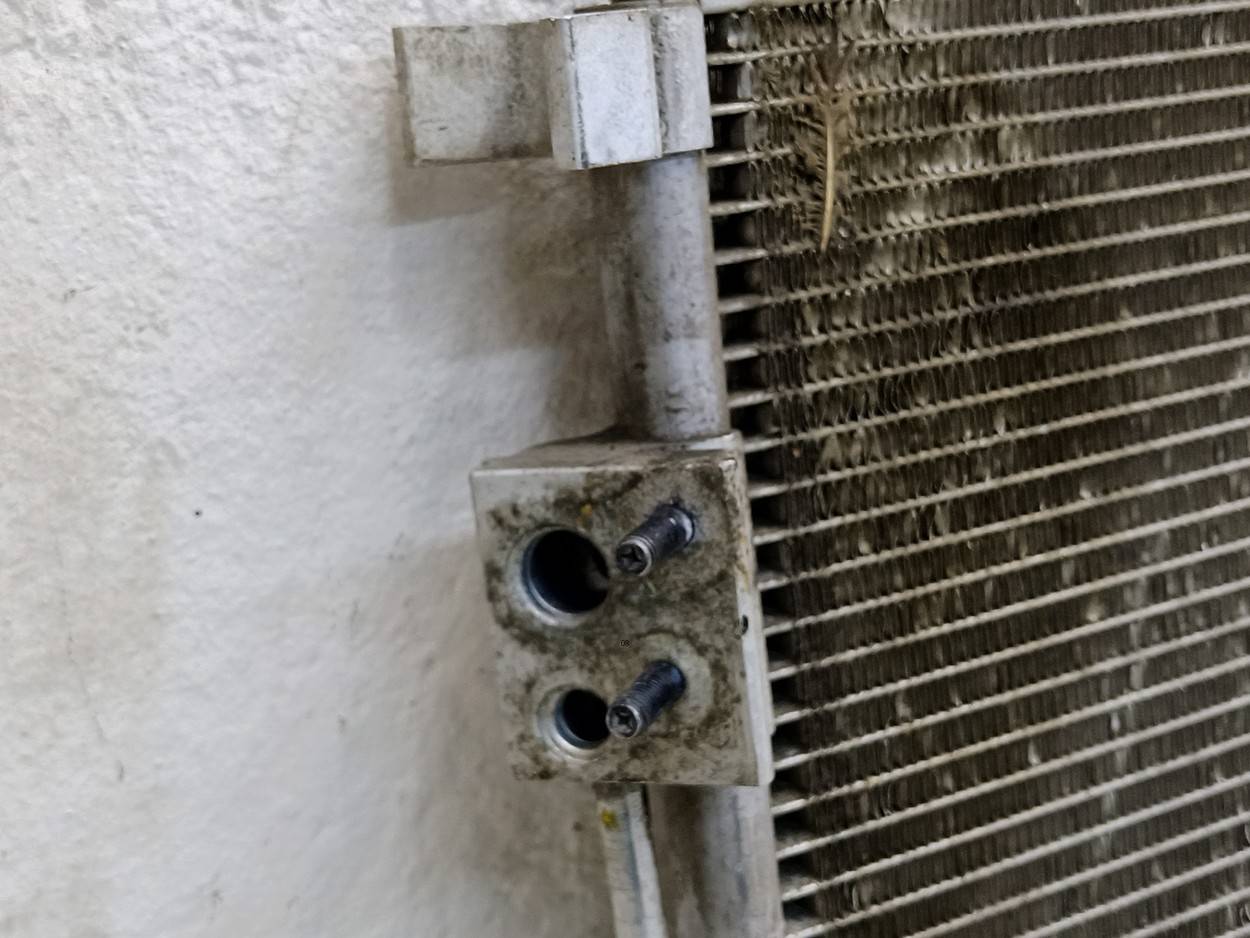 Радиатор кондиционера / конденсер