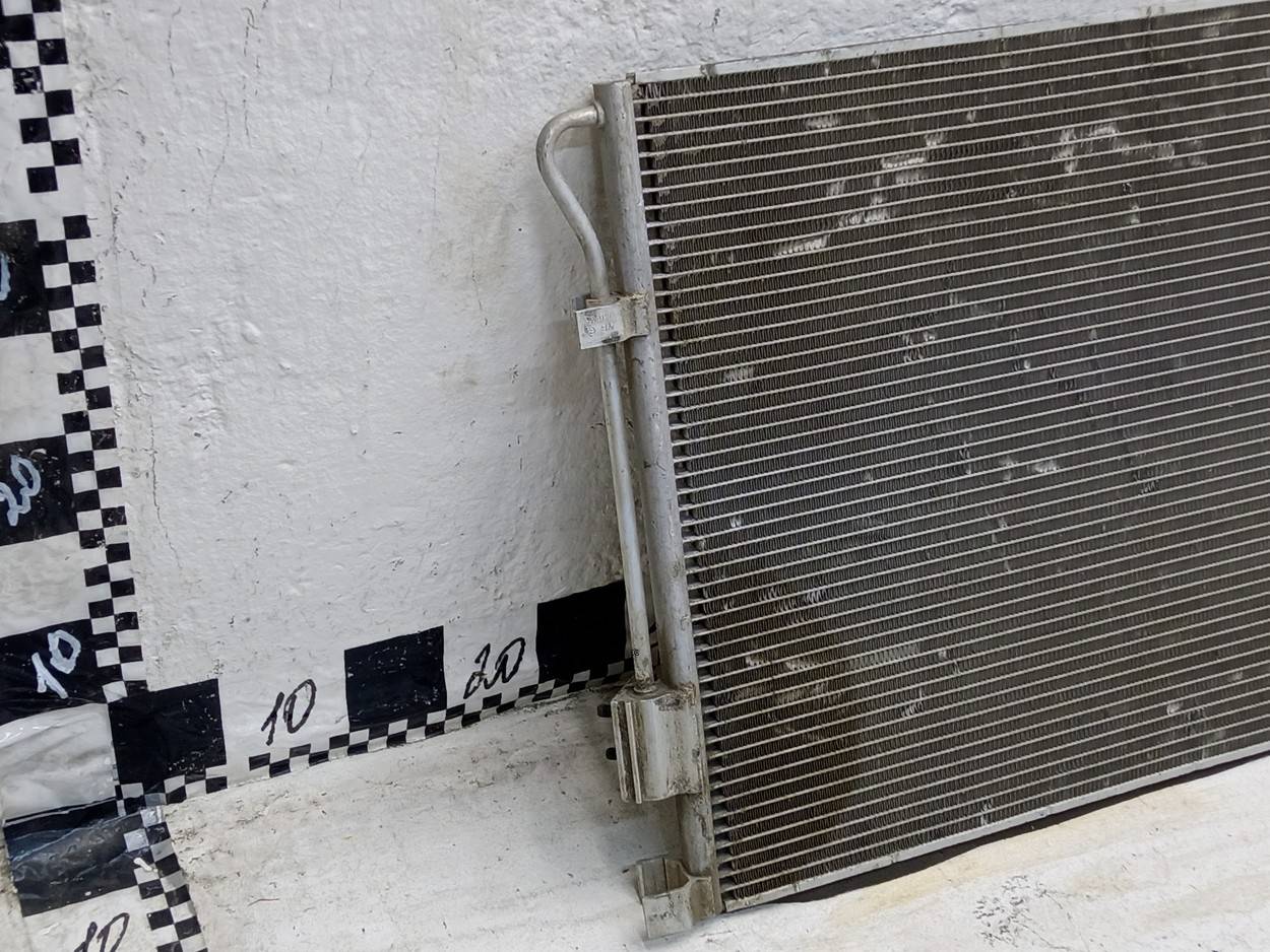 Радиатор кондиционера / конденсер