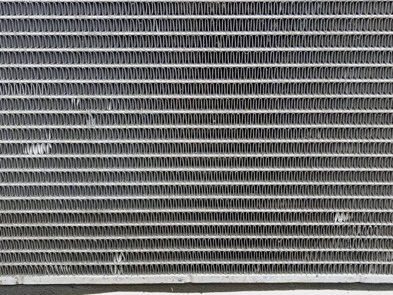 Радиатор кондиционера / конденсер