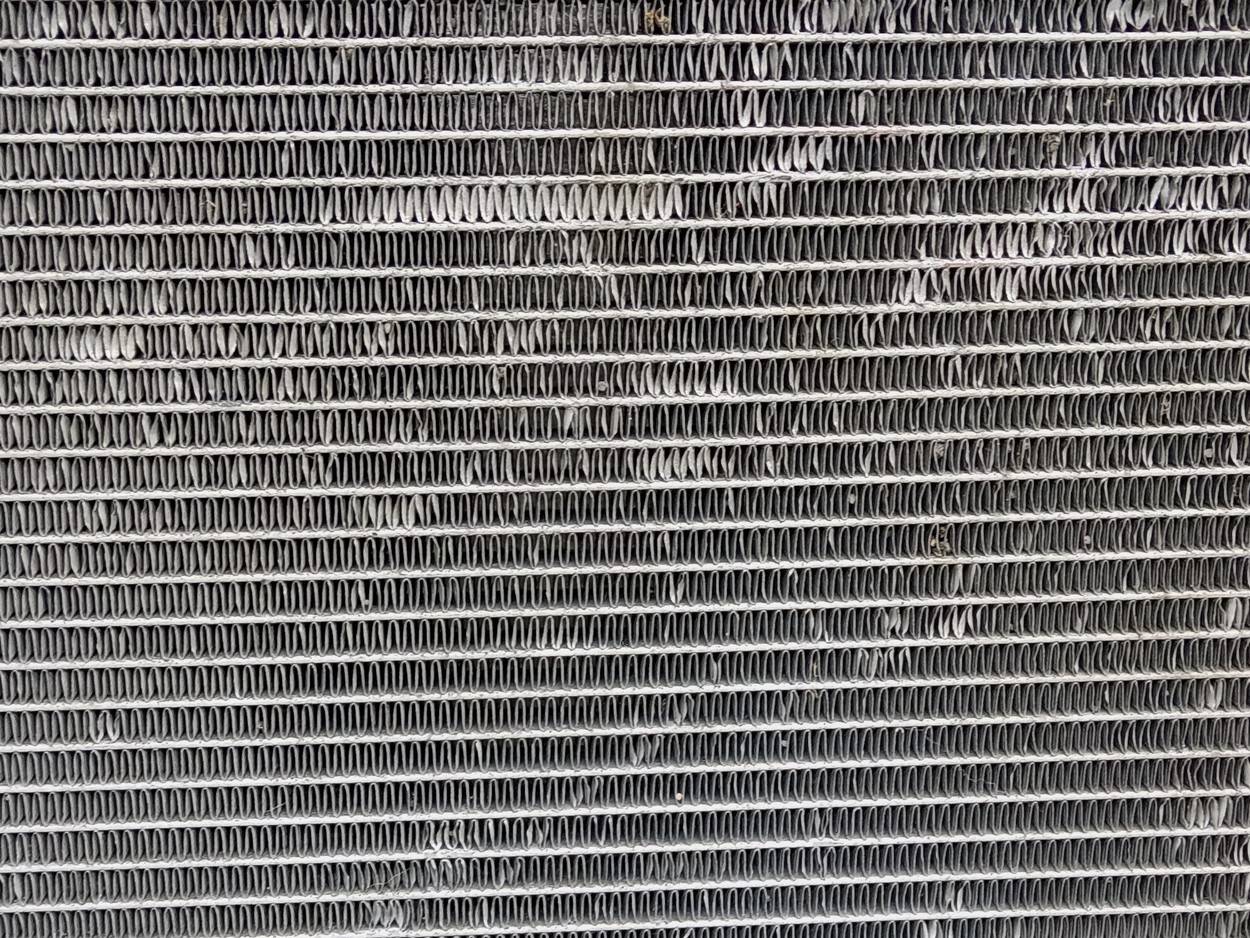 Радиатор кондиционера / конденсер