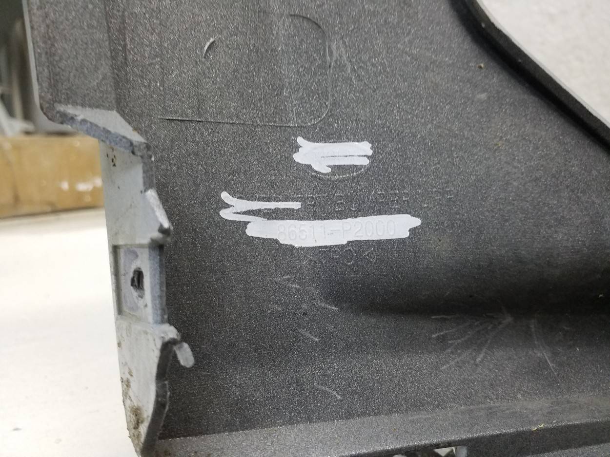 Бампер передний