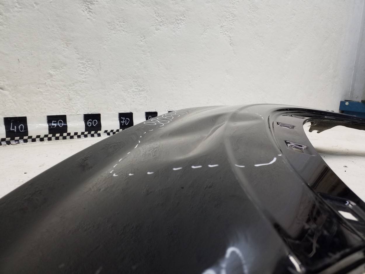 Крыло переднее левое