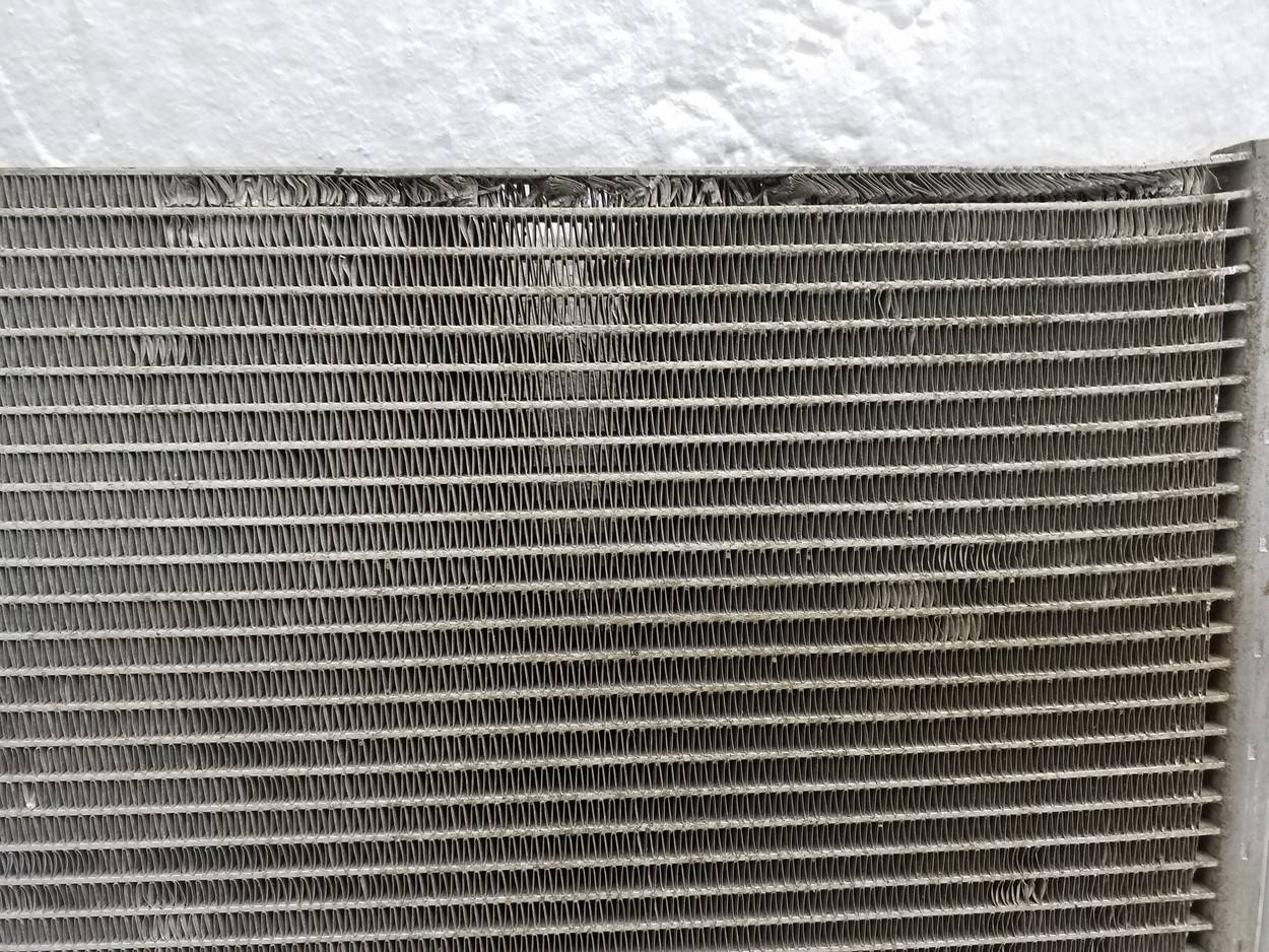 Радиатор кондиционера / конденсер