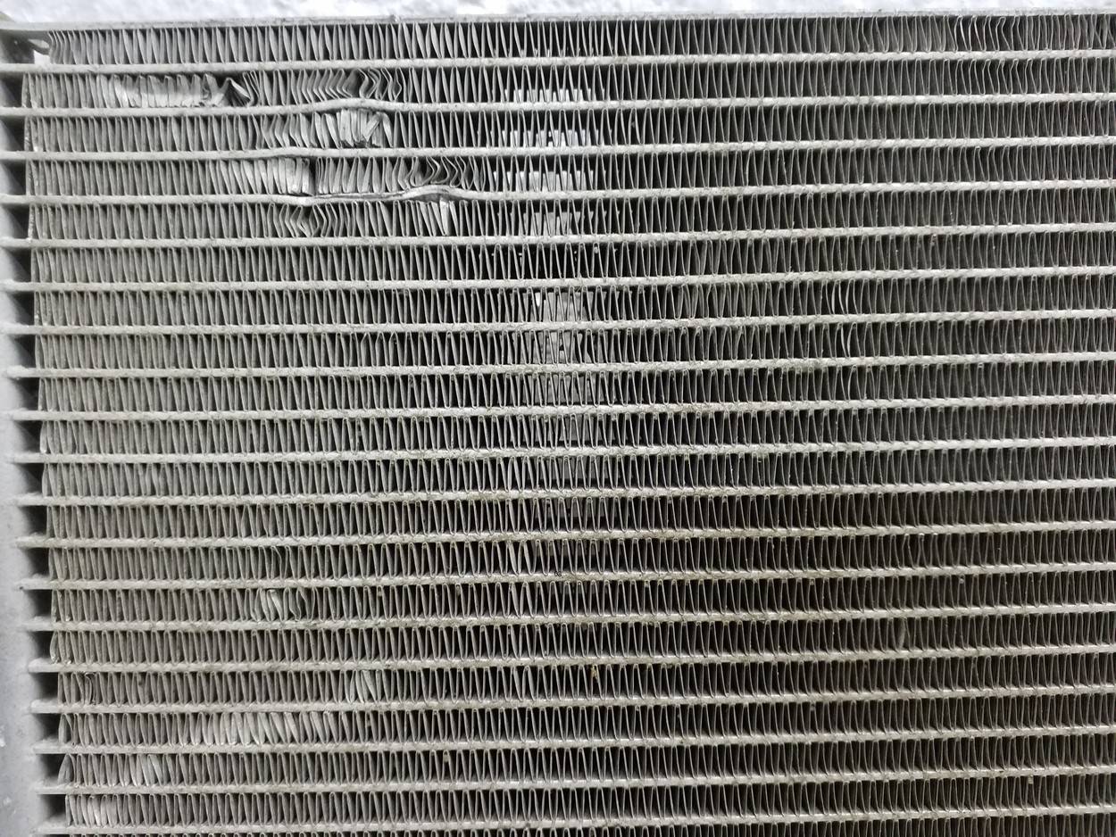 Радиатор кондиционера / конденсер