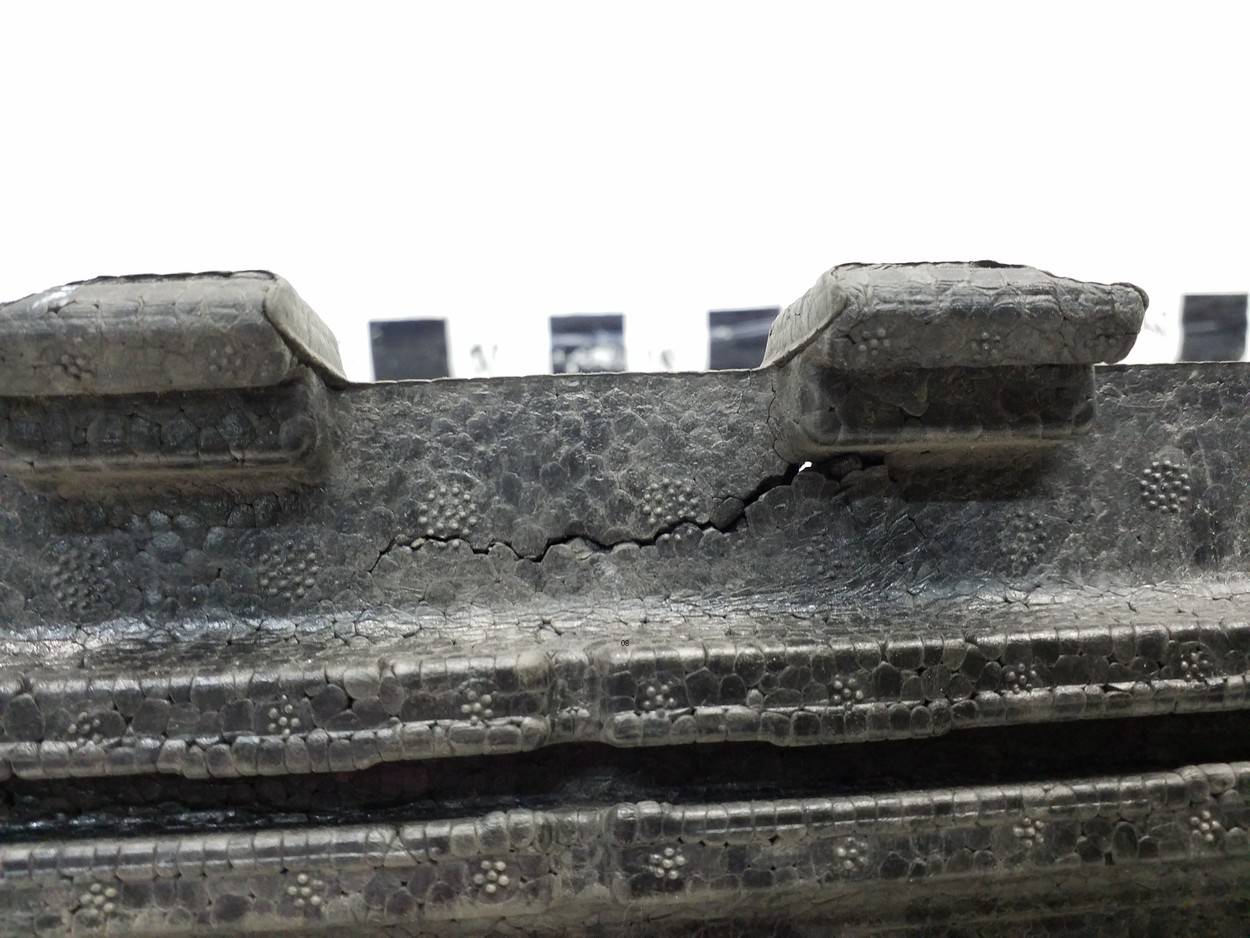 Наполнитель переднего бампера