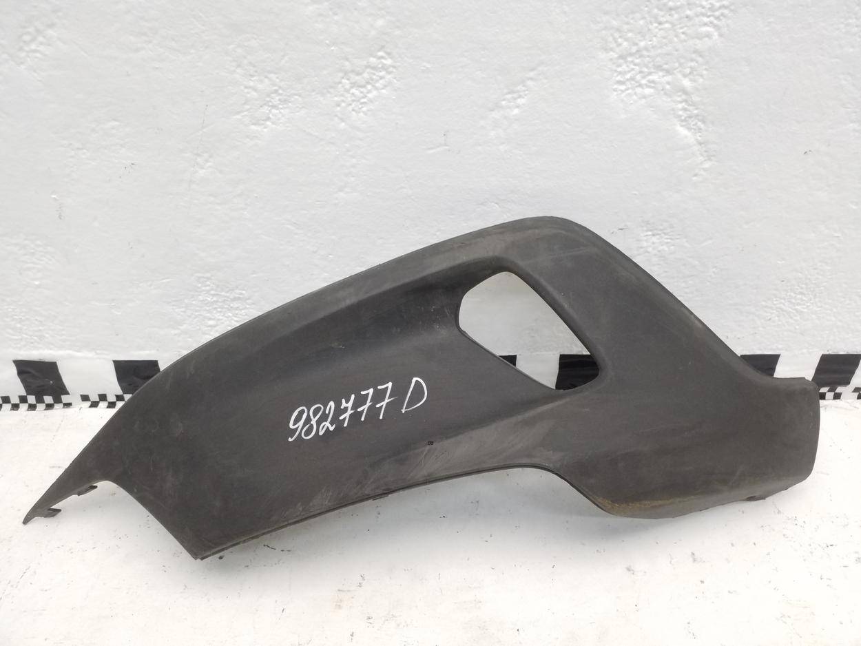 Накладка переднего бампера левая