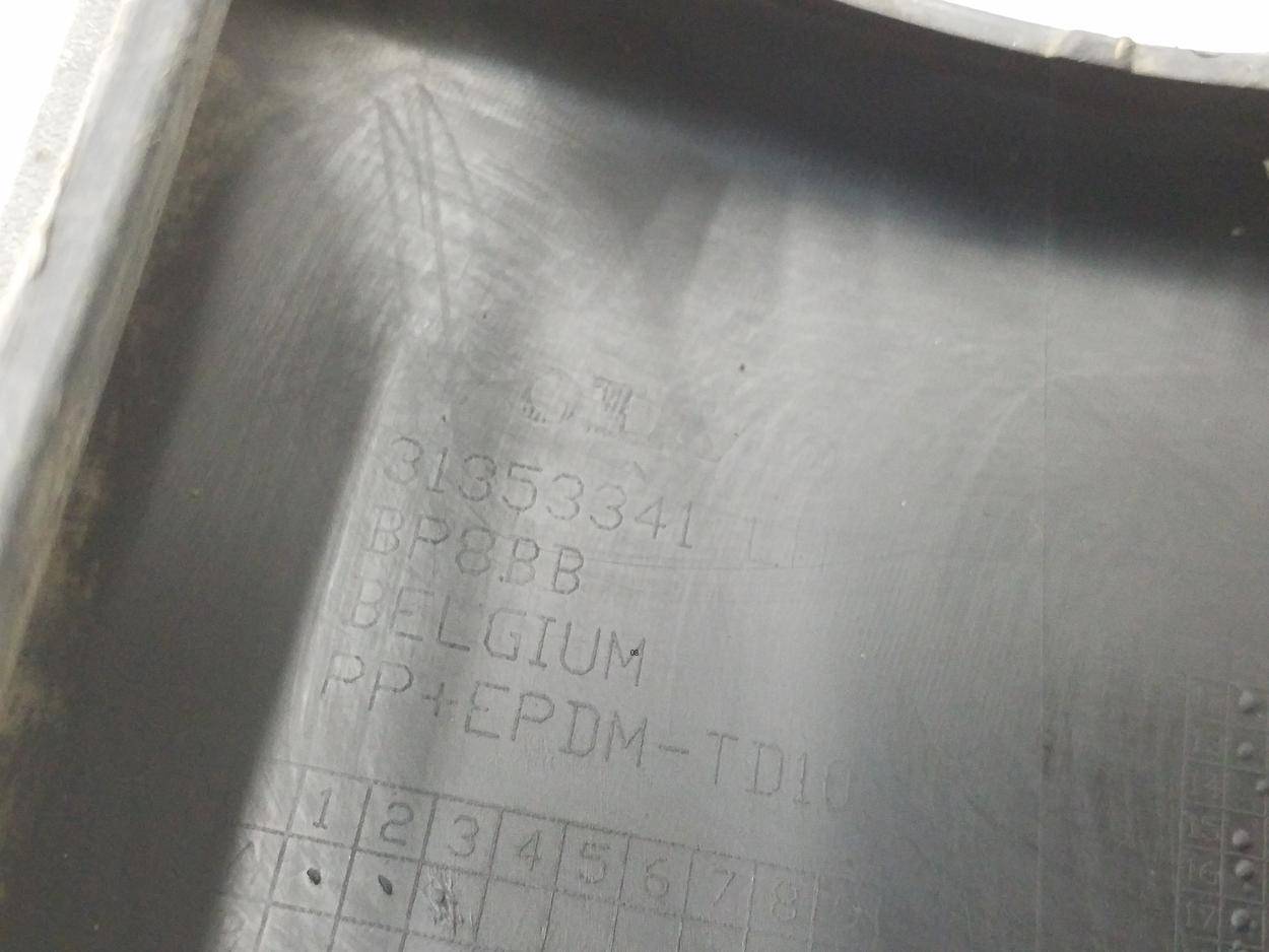 Накладка переднего бампера левая