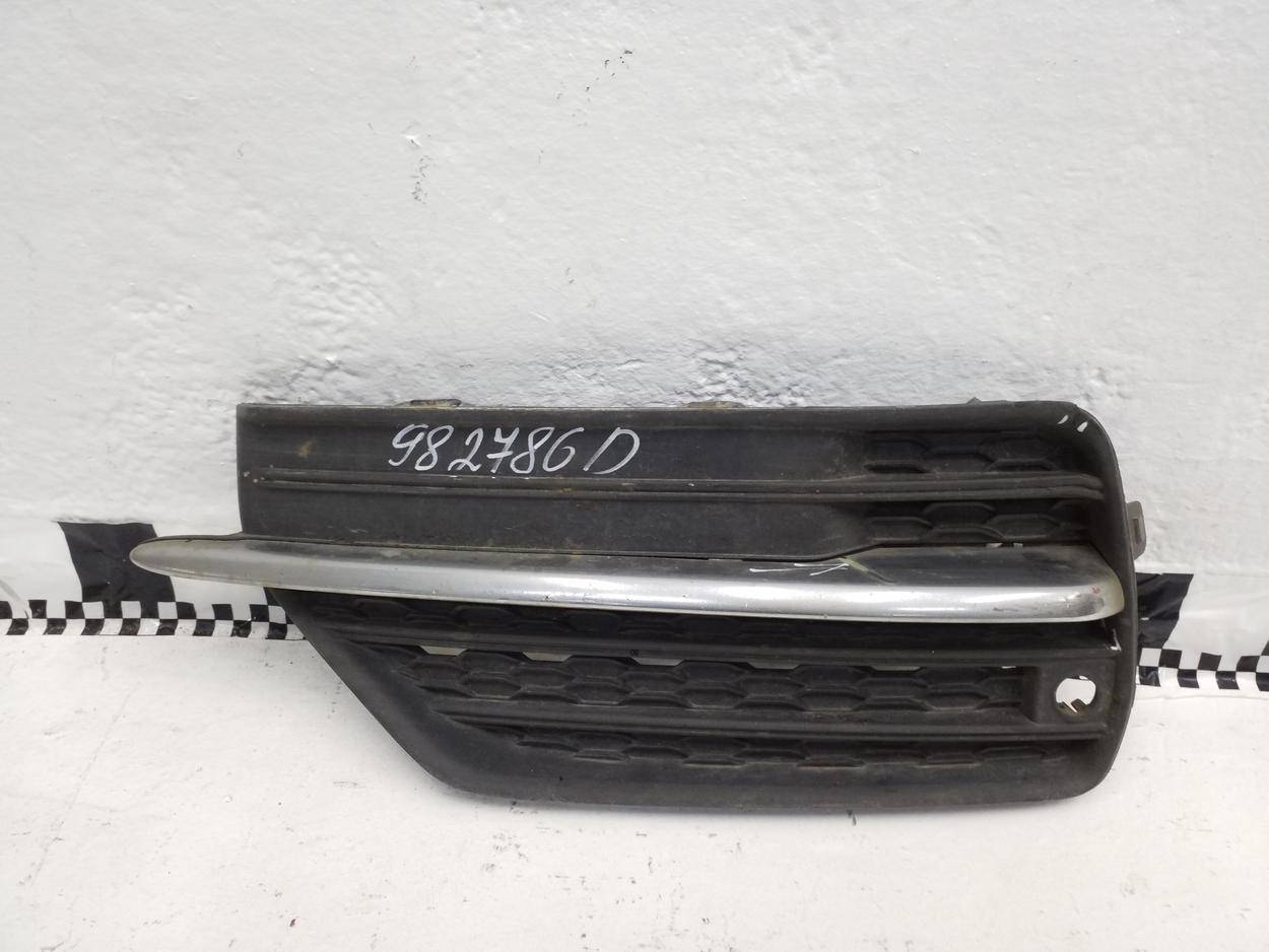 Накладка переднего бампера левая