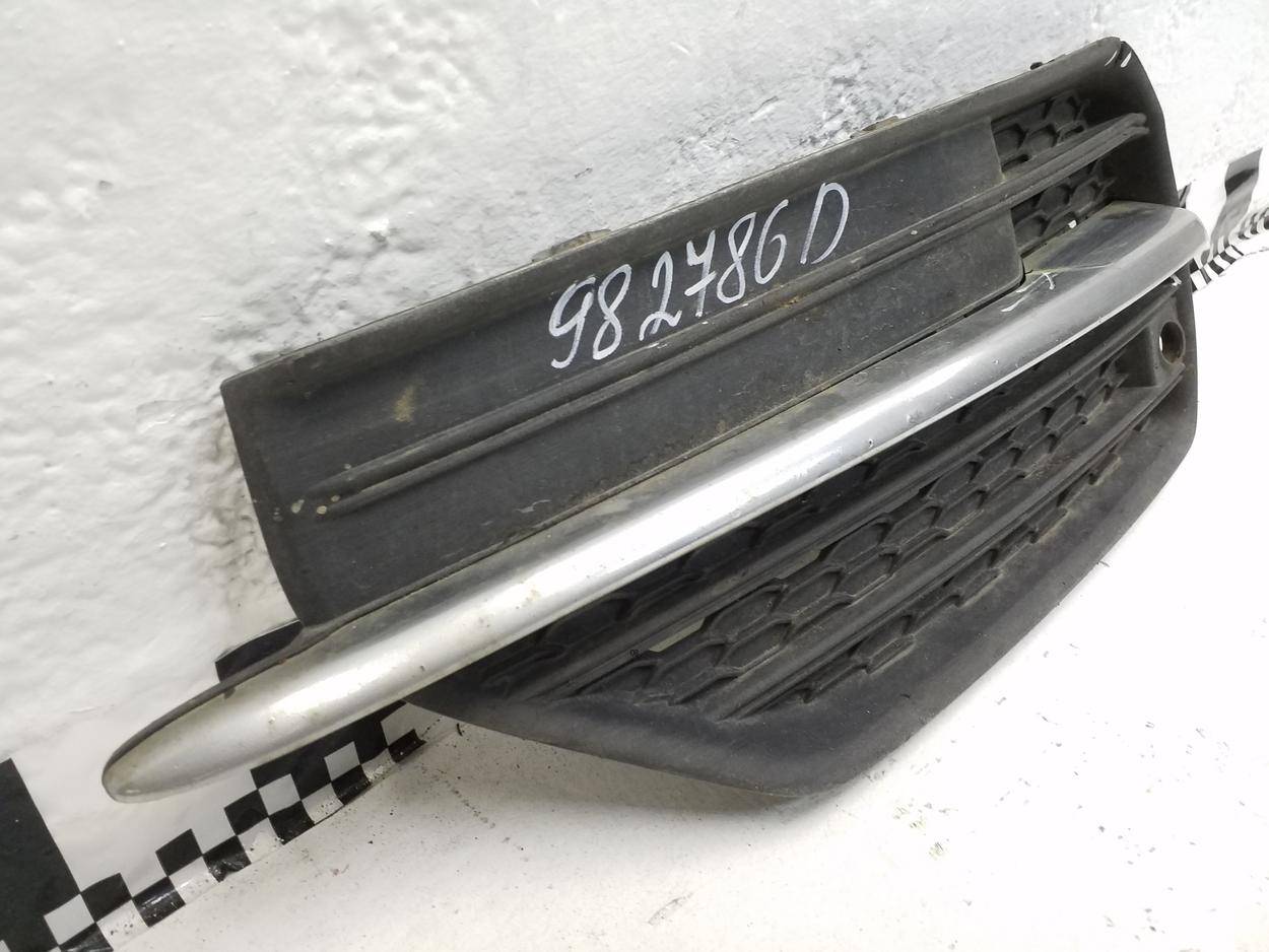 Накладка переднего бампера левая