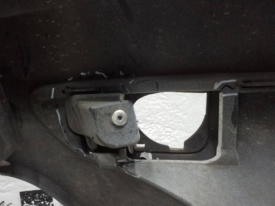 Бампер передний