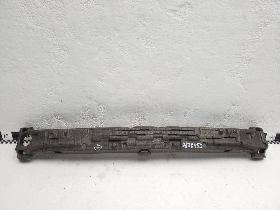 Наполнитель переднего бампера