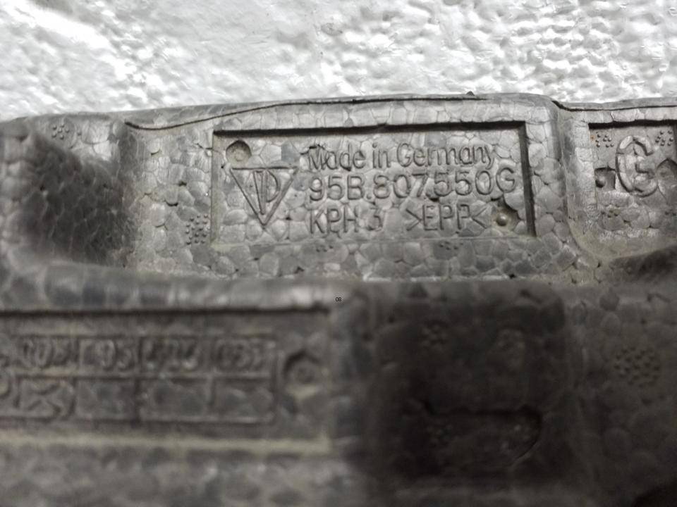 Наполнитель переднего бампера