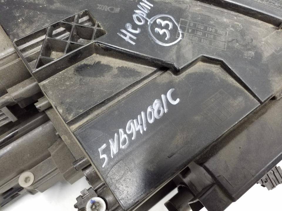 Фара левая