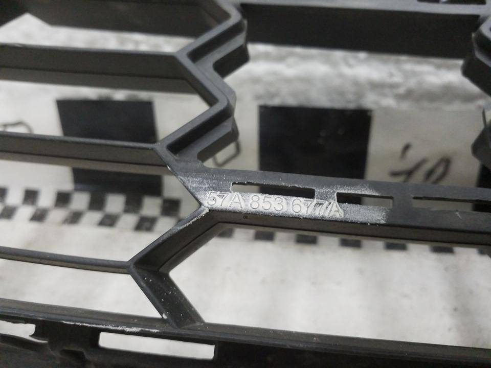 Решетка в бампер