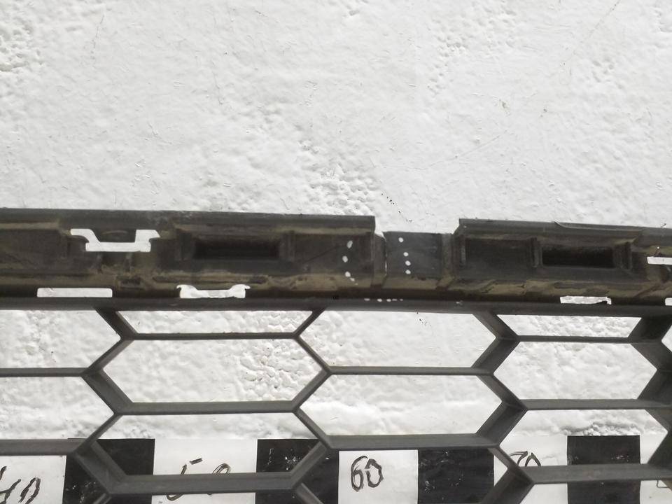 Решетка в бампер