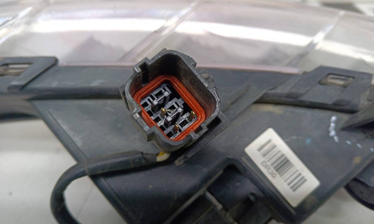 Фара дневного света правая (ходовые огни)