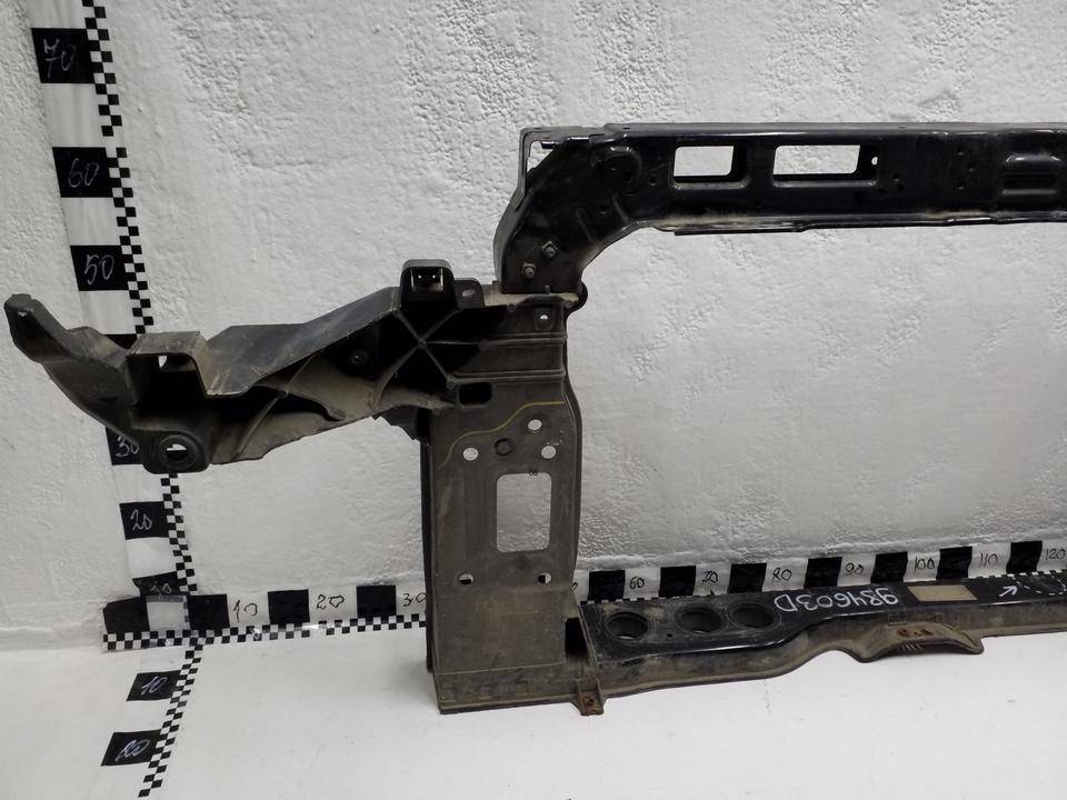 Панель передняя (телевизор)