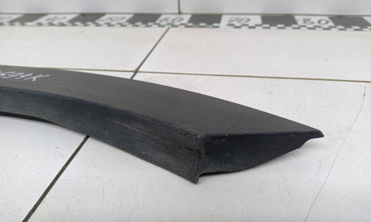 Накладка заднего крыла левого