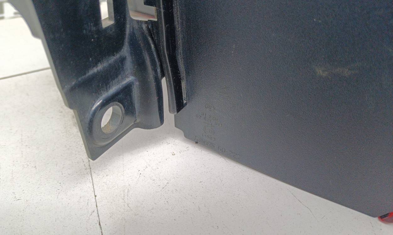 Фонарь задний наружный правый