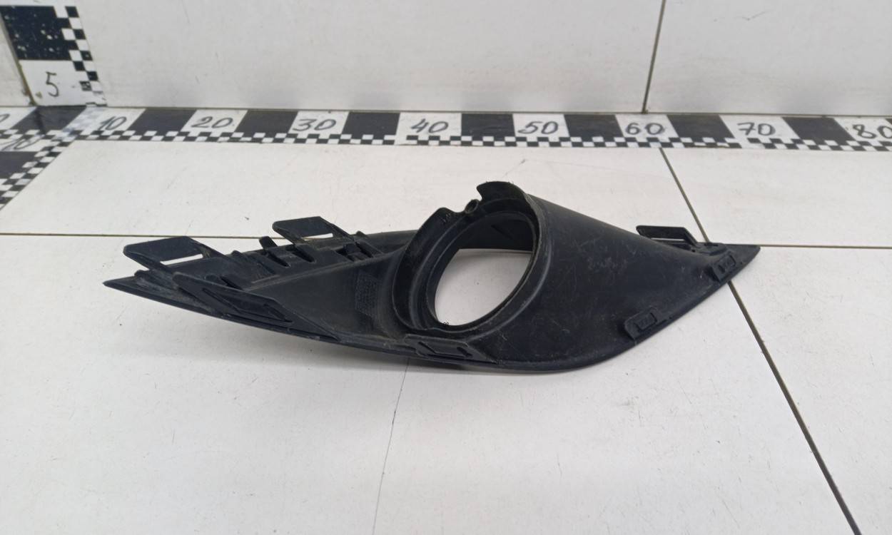 Накладка переднего бампера левая