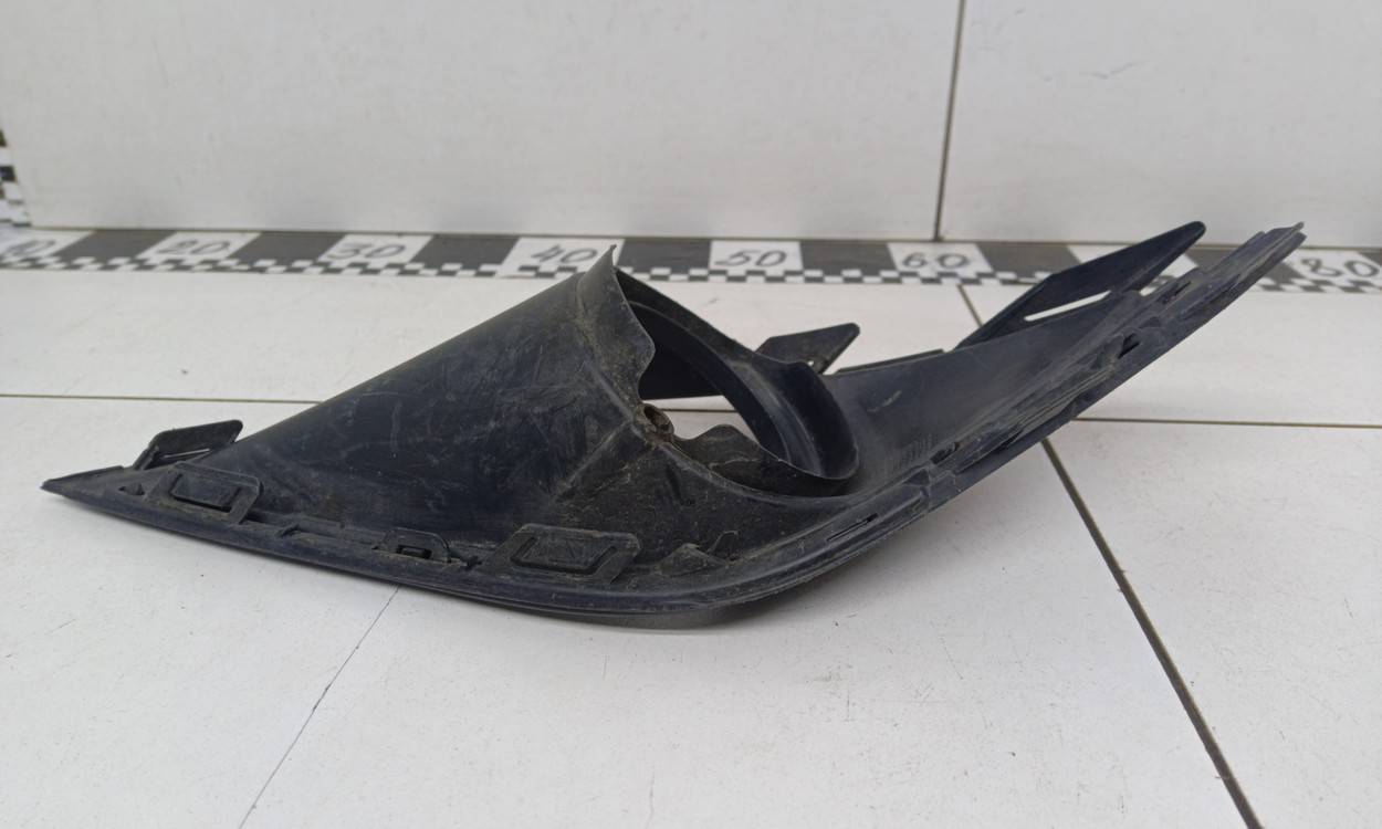 Накладка переднего бампера левая