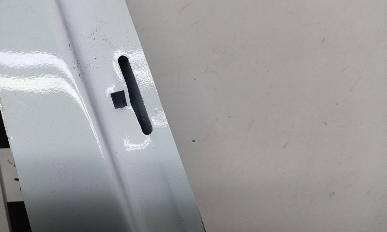 Дверь передняя правая