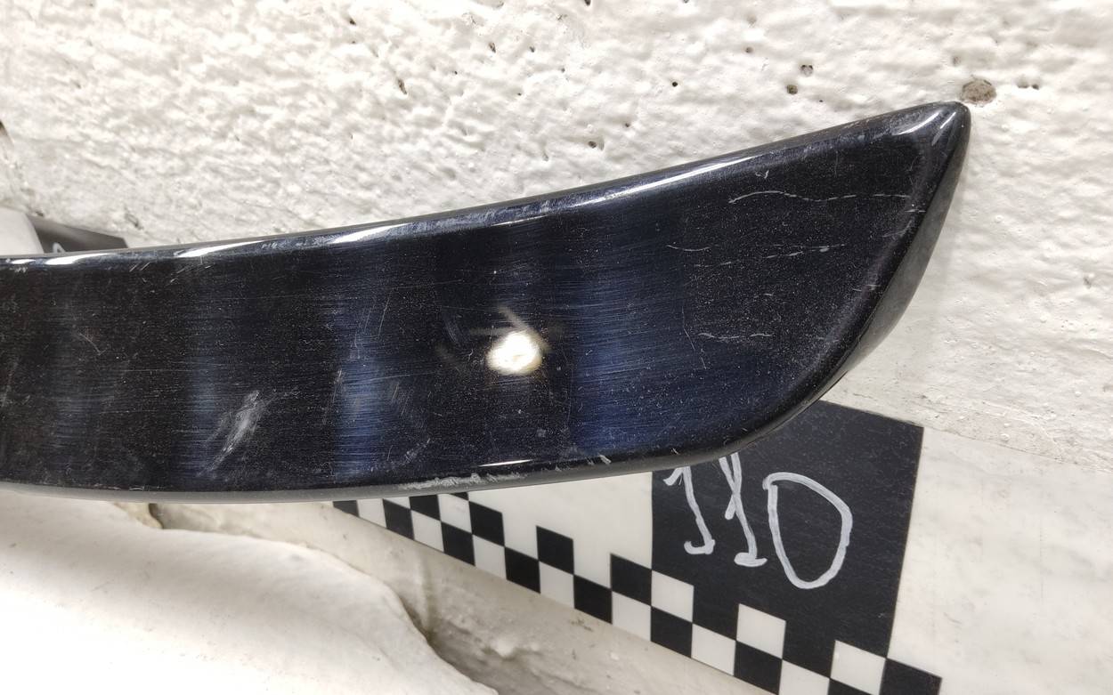 Спойлер (дефлектор) крышки багажника