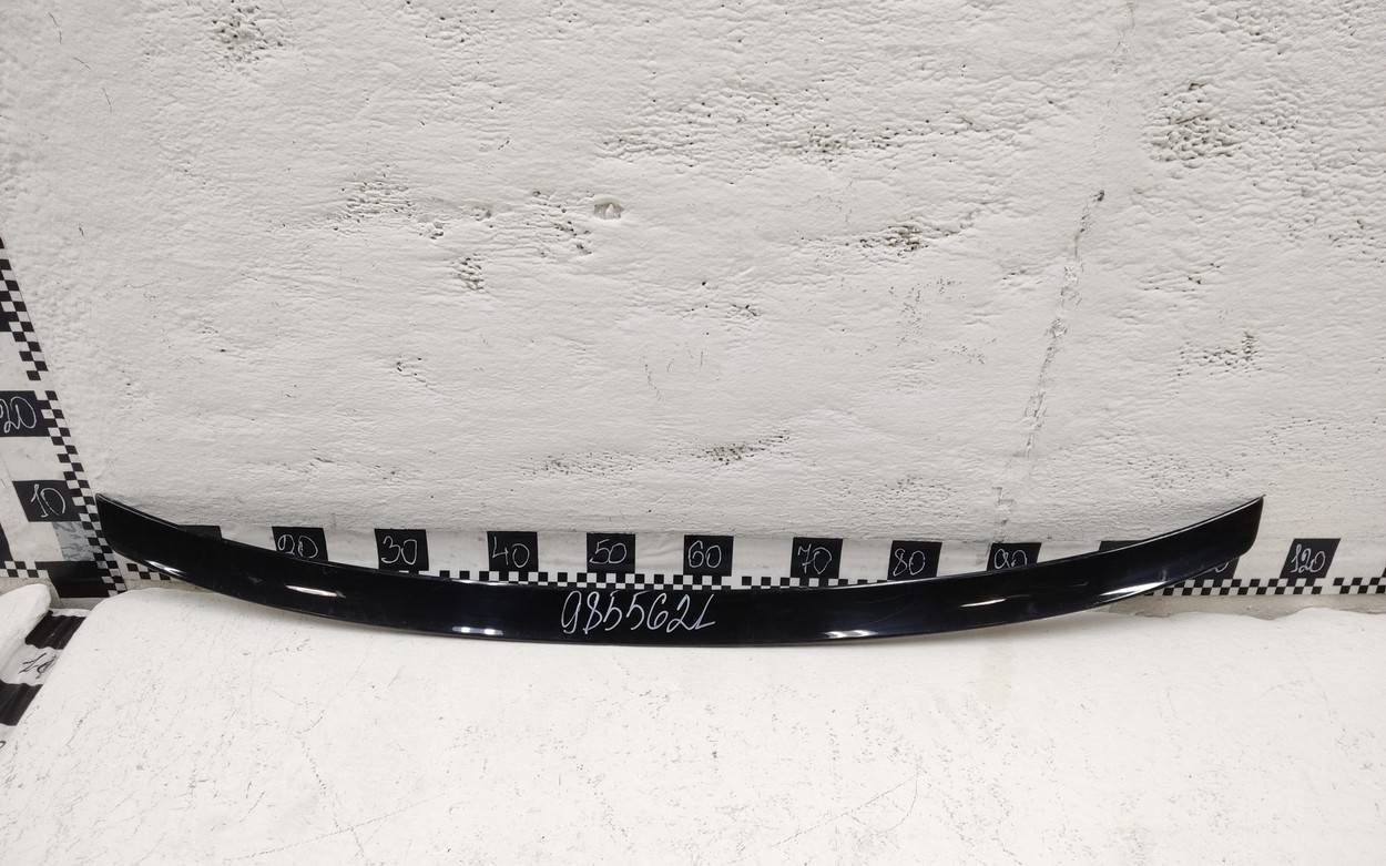 Спойлер (дефлектор) крышки багажника