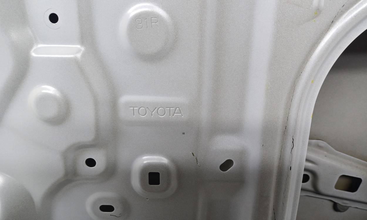 Дверь задняя правая