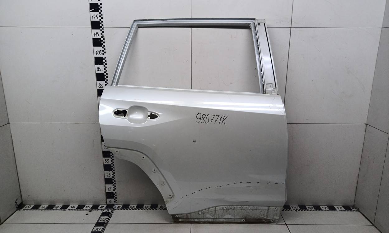 Дверь задняя правая