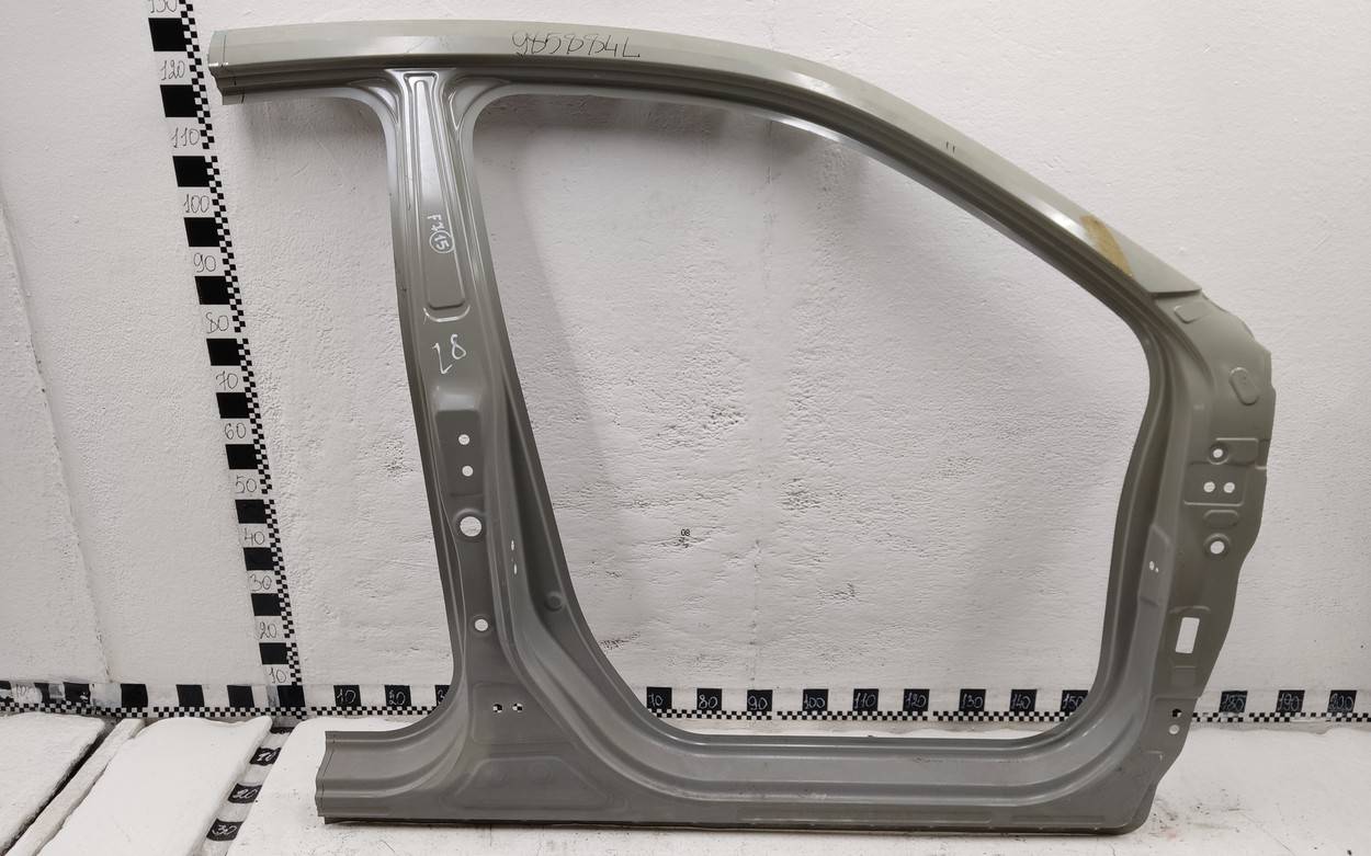 Кузовной элемент