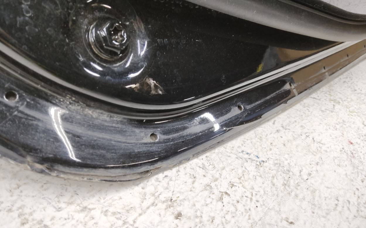 Дверь задняя левая