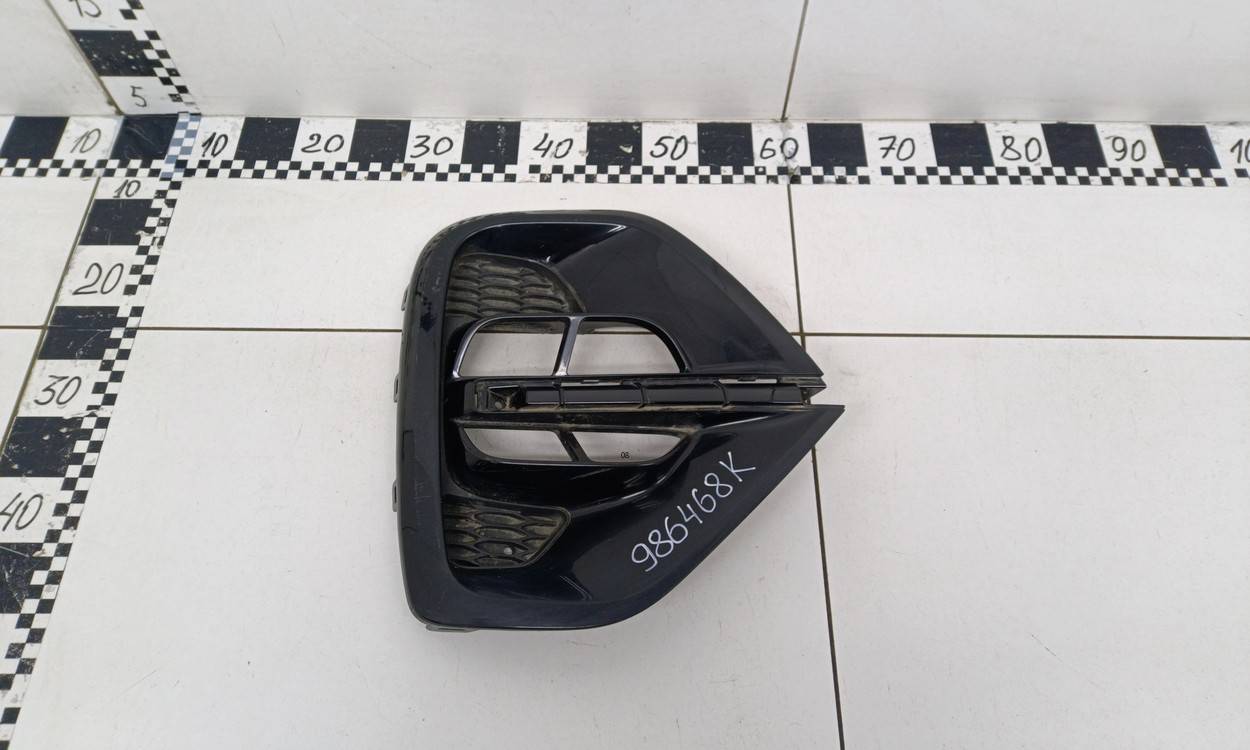 Накладка переднего бампера правая