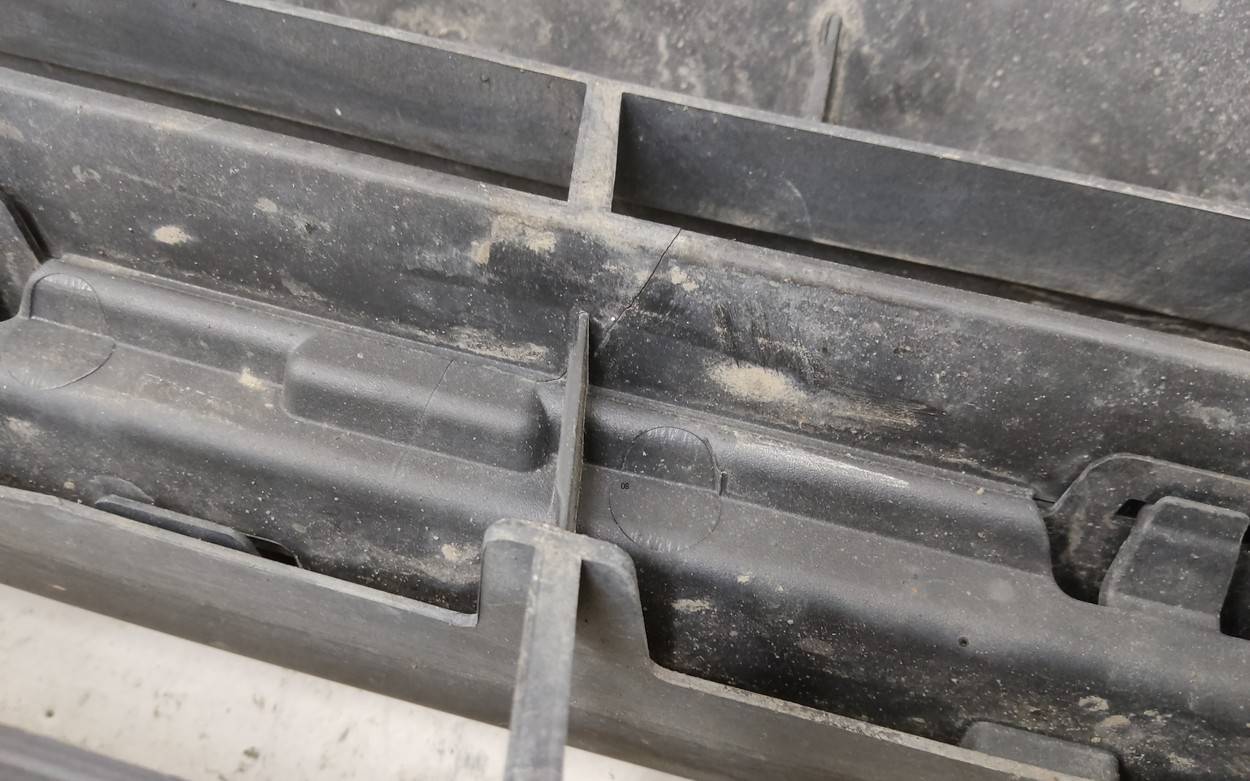 Решетка радиатора