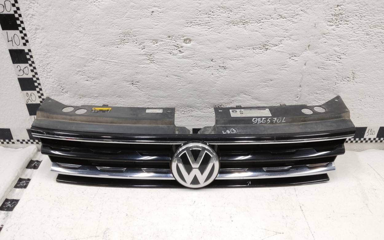 Решетка радиатора