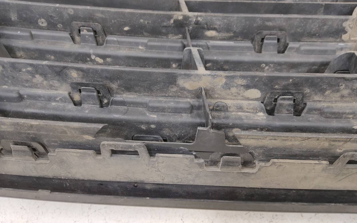 Решетка радиатора