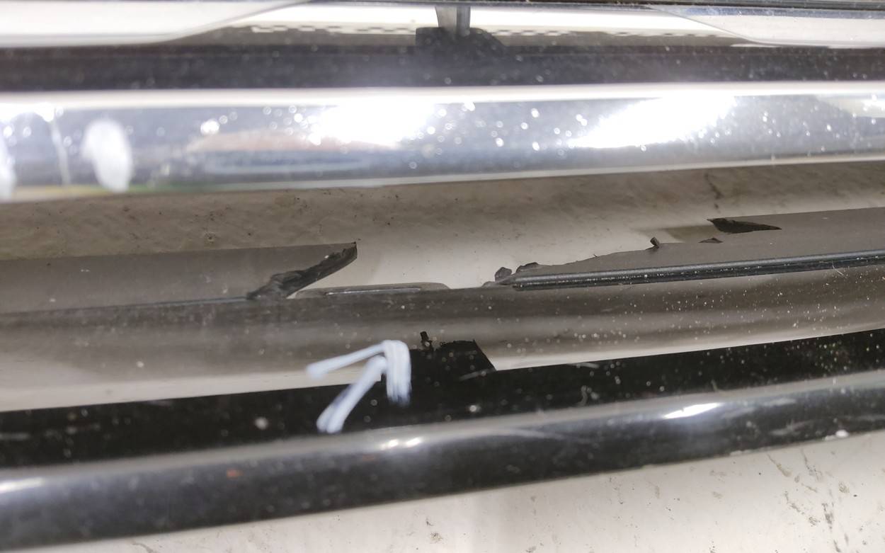 Решетка радиатора