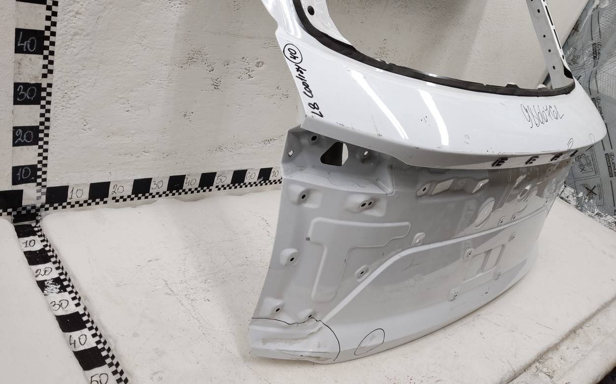 Крышка багажника