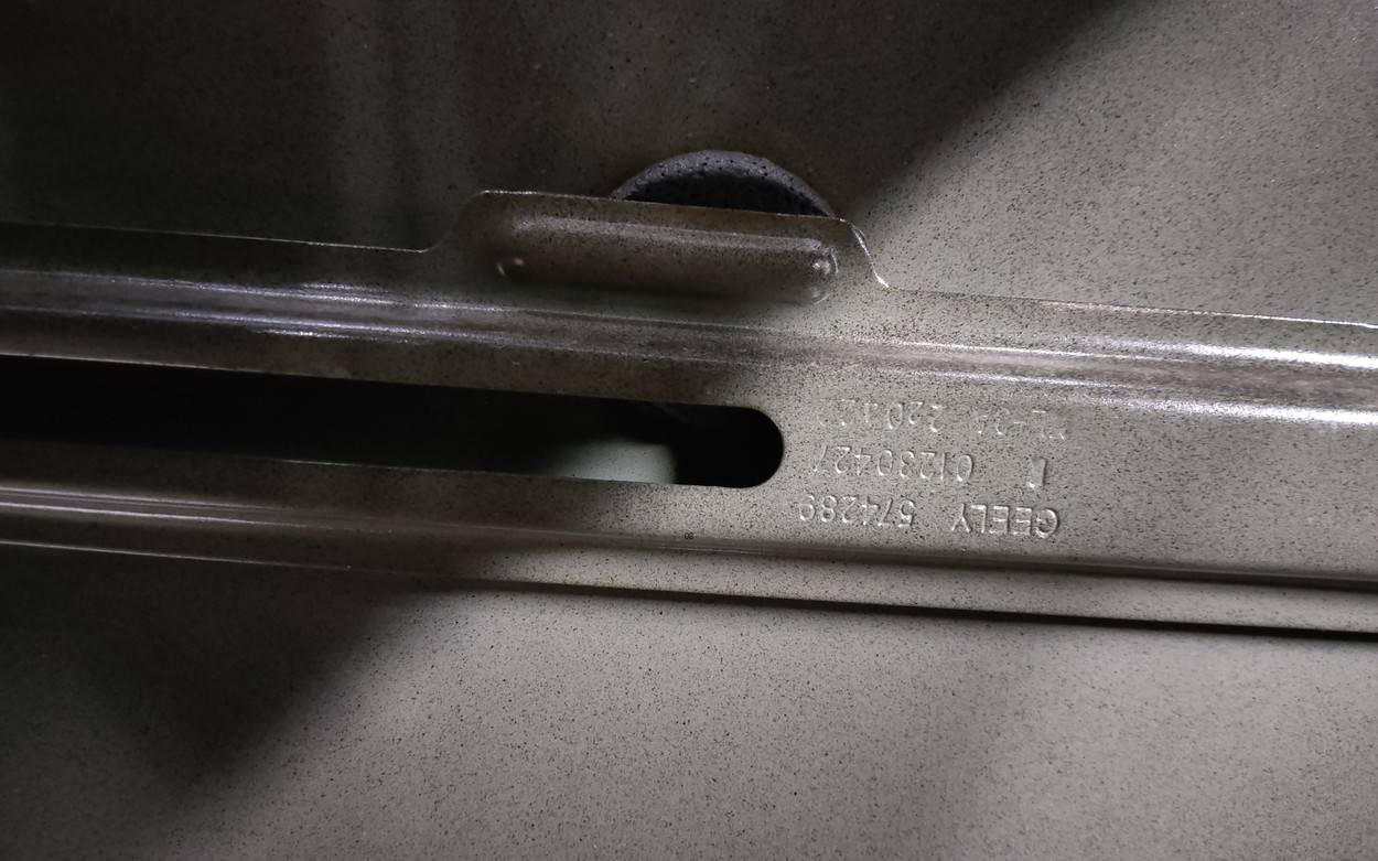 Дверь задняя правая